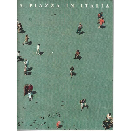 La piazza in Italia