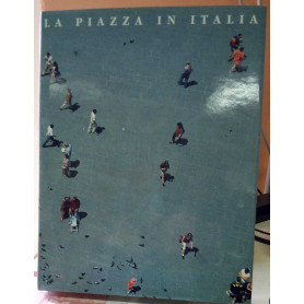 La piazza in Italia.